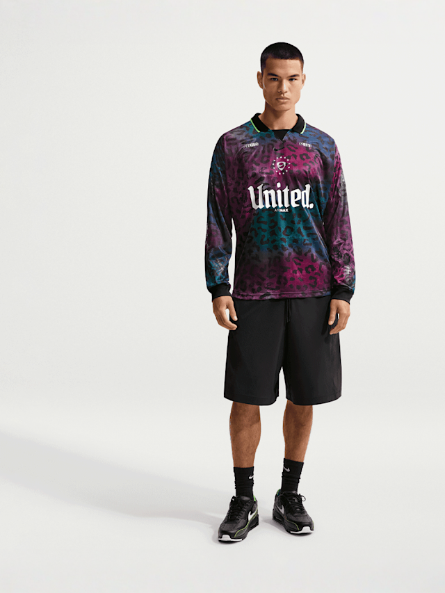 Nike  , Sportswear Family Lonsleeve Jersey, multi-colour, Image 6 of 6