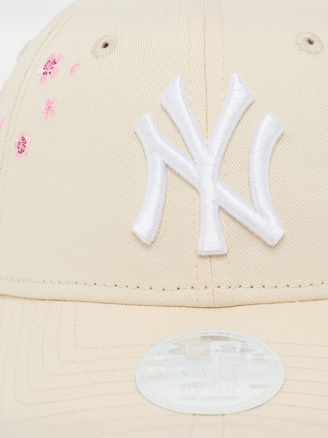 New Era, FEMALE 9FORTY Floral Icon MLB New York Yankees, beige, Image 5 of 5