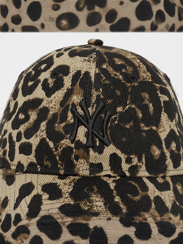 New Era, Female 9Twenty Leopard New York Yankees, brown, Image 4 of 4