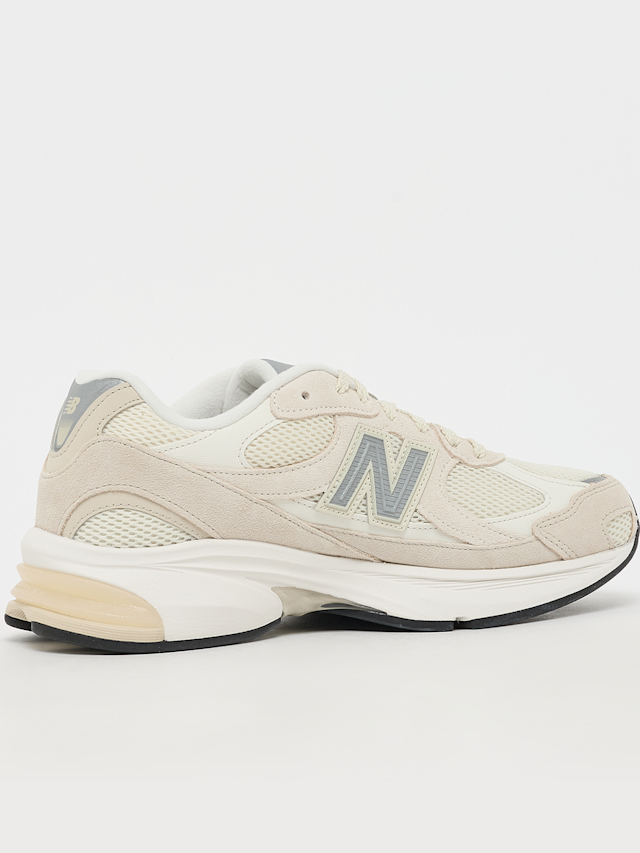 New Balance, 2010, beige, Image 3 of 8
