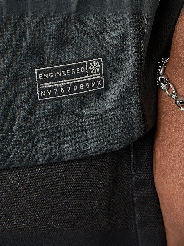 Jordan, Hakimi / No. 2 / PSG Jordan Fourth Stadium 2025/26, blue, Image 7 of 9