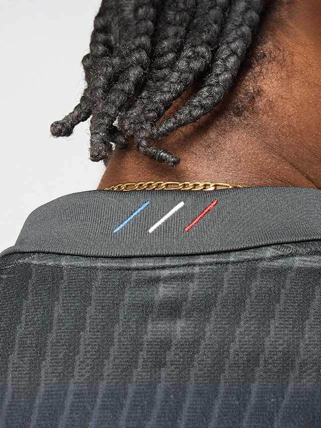 Jordan, Vitinha / No. 17 / PSG Jordan Fourth Stadium 2025/26, black, Image 5 of 9