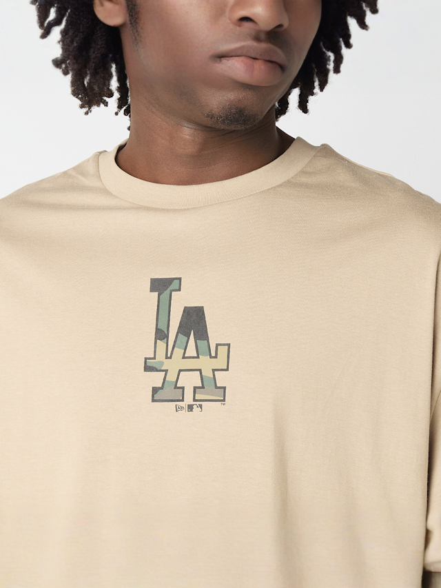 New Era, MLB Infill Oversized Tee, beige, Image 3 of 6