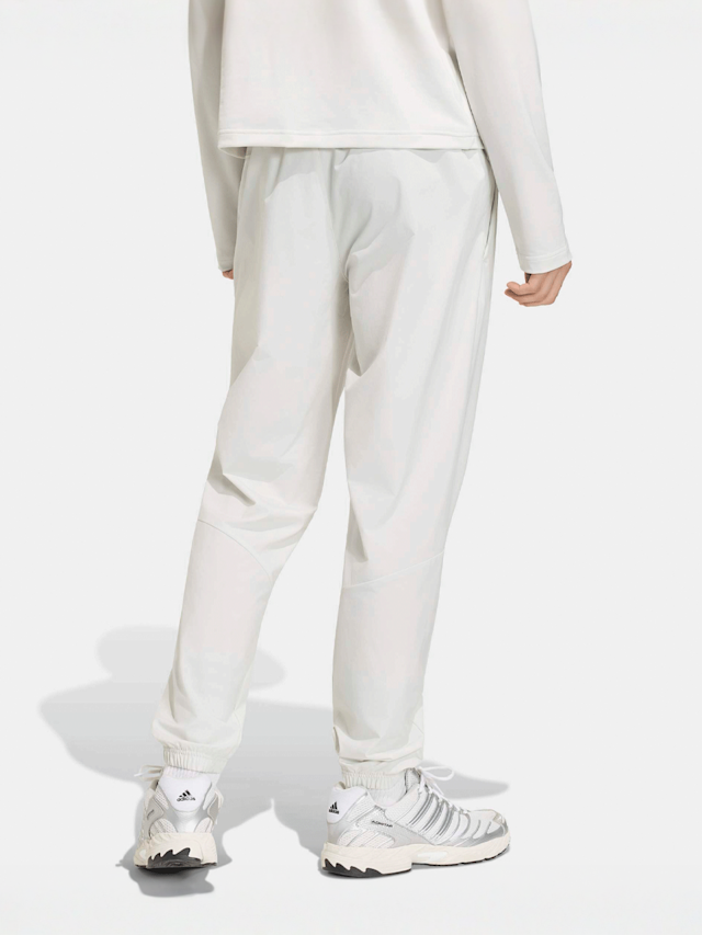 adidas Originals, Tech Essential Woven Trackpant, grey, Image 2 of 5