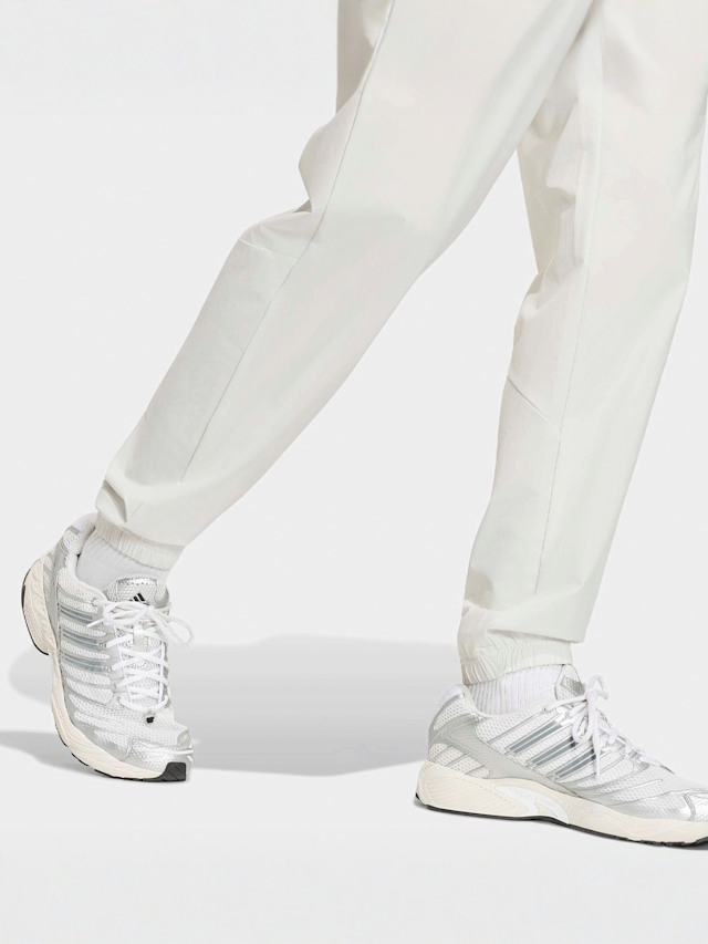 adidas Originals, Tech Essential Woven Trackpant, grey, Image 4 of 5