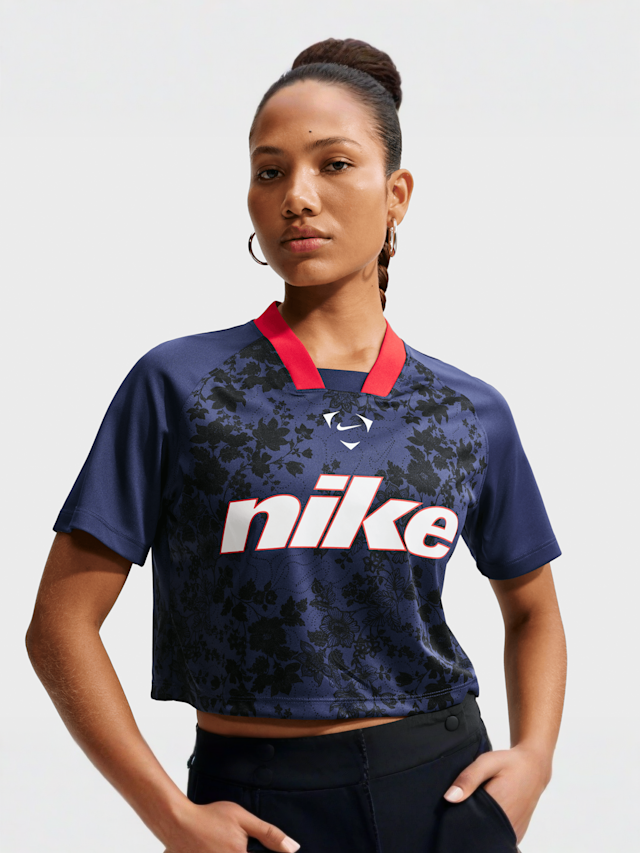 Nike  , Sportswear Trend Football Crop Top, blue, Image 1 of 5