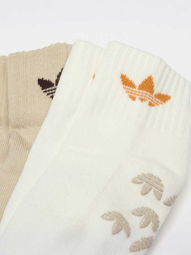 adidas Originals, 2 PACK - Anti Slip Socks, multi-colour, Image 2 of 2