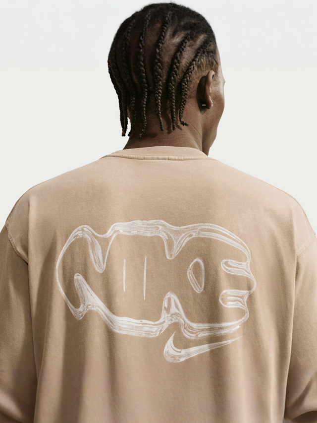 Nike  , Sportswear Graphics Tee, beige, Image 4 of 5