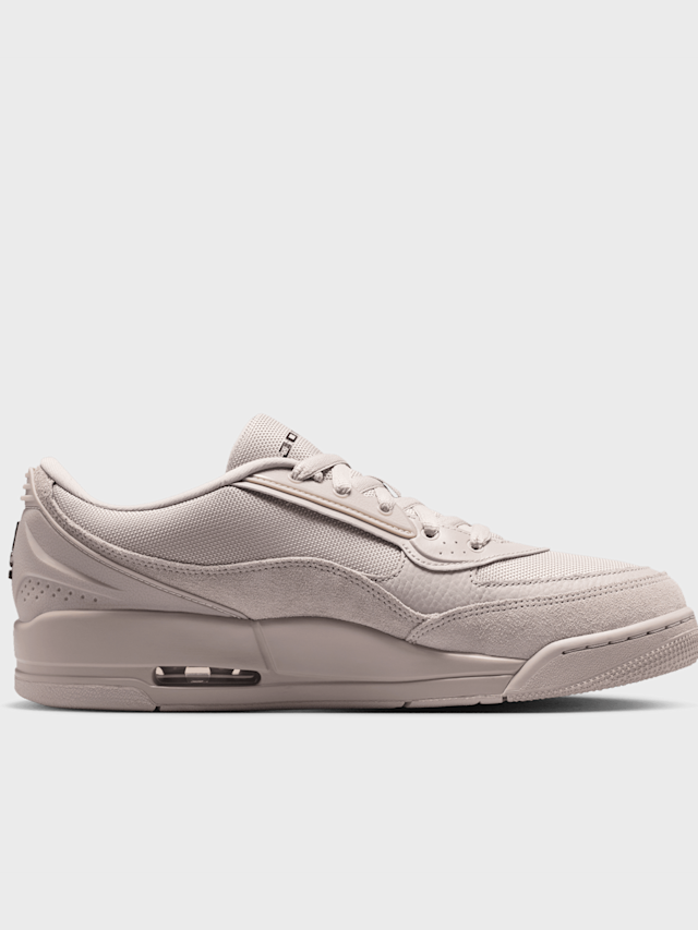 Jordan, Air Jordan 3 RM, beige, Image 2 of 8