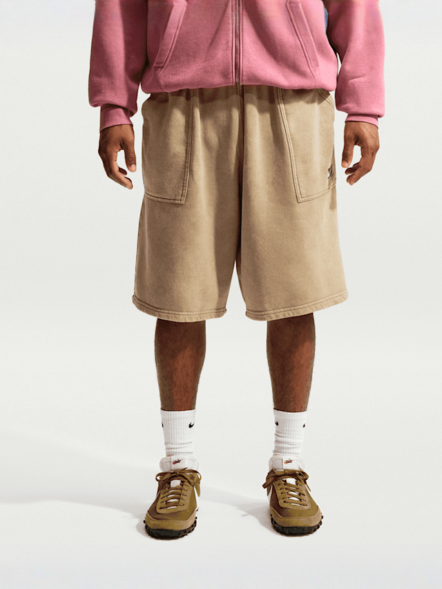 Nike  , Sportswear Graphic Short, beige, Image 1 of 6
