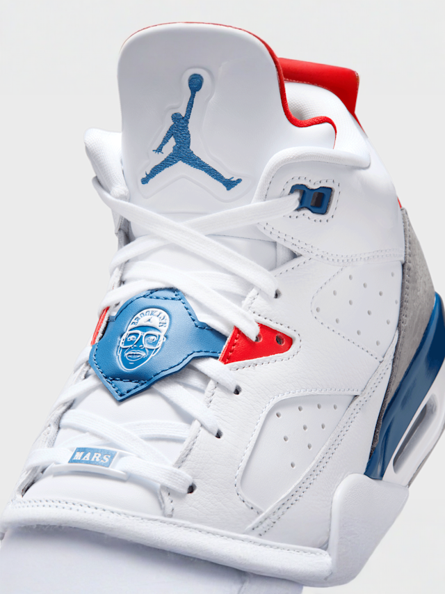 Jordan, Son of Mars Low, white, Image 7 of 9