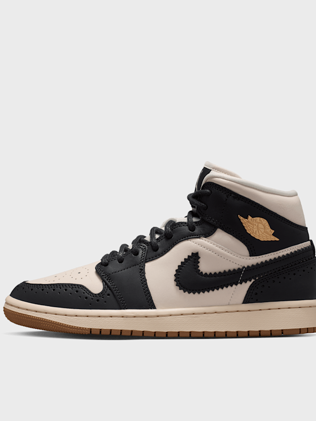 Jordan, Air Jordan 1 Mid SE, black, Image 1 of 9