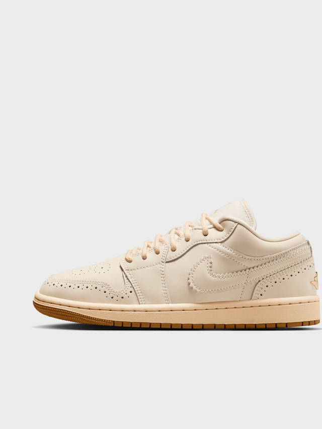 Jordan, Air Jordan 1 Low SE, beige, Image 1 of 9