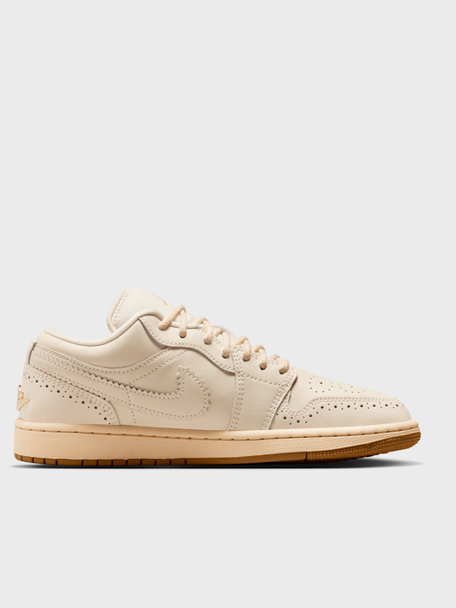 Jordan, Air Jordan 1 Low SE, beige, Image 2 of 9