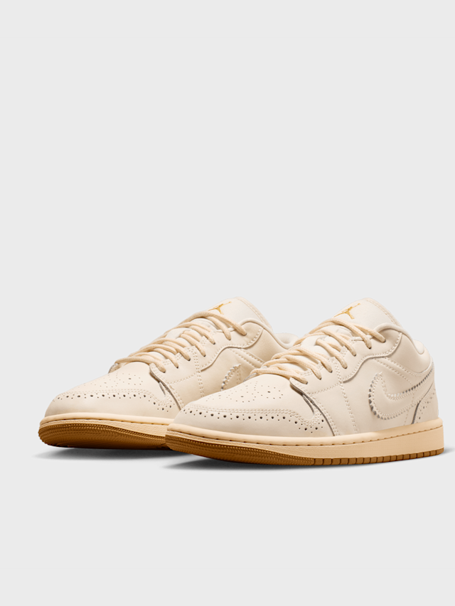 Jordan, Air Jordan 1 Low SE, beige, Image 3 of 9