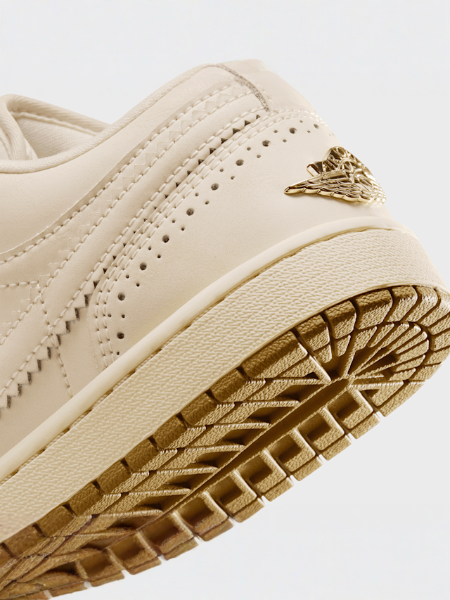 Jordan, Air Jordan 1 Low SE, beige, Image 8 of 9