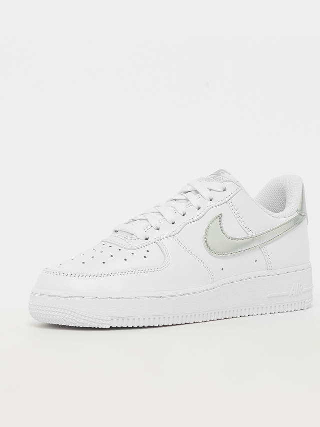 Nike  , WMNS Air Force 1 '07 SE, white, Image 2 of 7