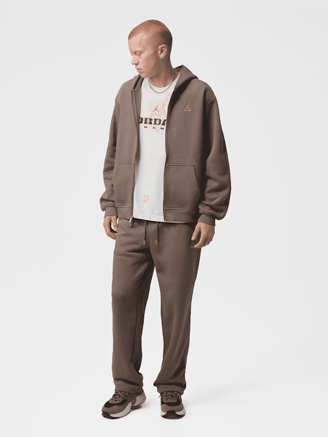 Jordan, Brooklyn Statement Fleece Open-Hem Pants, brown, Image 6 of 6