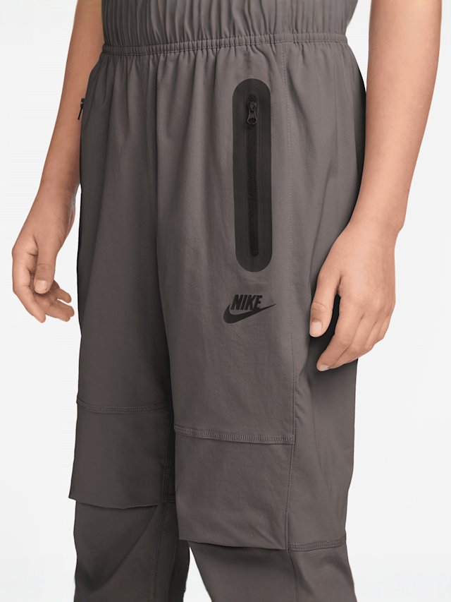 Nike  , Tech Woven Pants, grey, Image 3 of 5