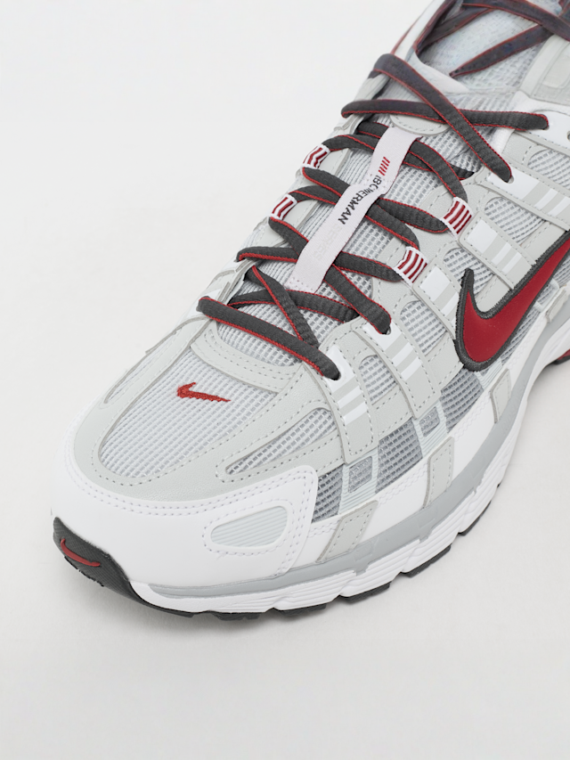 Nike  , P-6000 metallic silver/metallic silver/black, white, Image 6 of 7