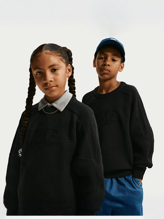 Nike  , Sportswear Crew-Neck Sweater, black, Image 1 of 4