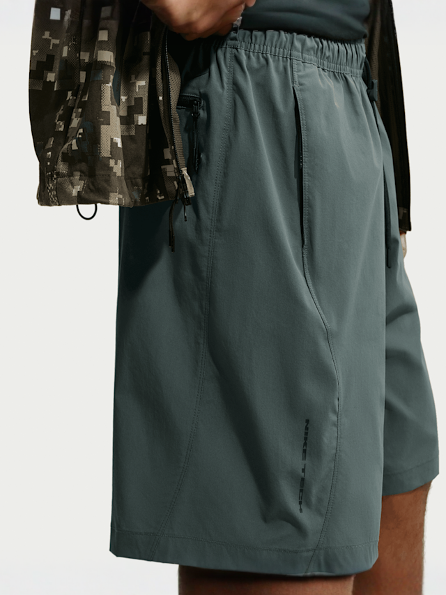 Nike, Tech Helios Dri-FIT Shorts, green, Image 4 of 6
