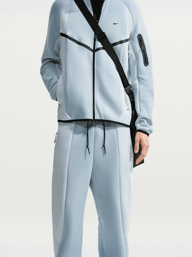 Nike  , Tech Color-Block Full-Zip Fleece Windrunner Jacket, blue, Image 5 of 5