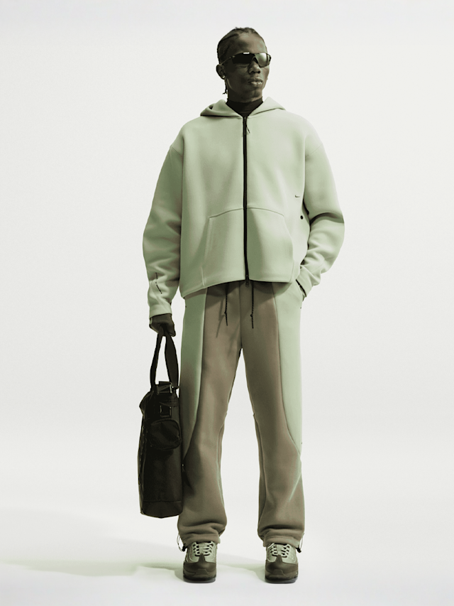 Nike  , Tech Fleece Pro Club Open Hem Pant, green, Image 7 of 7