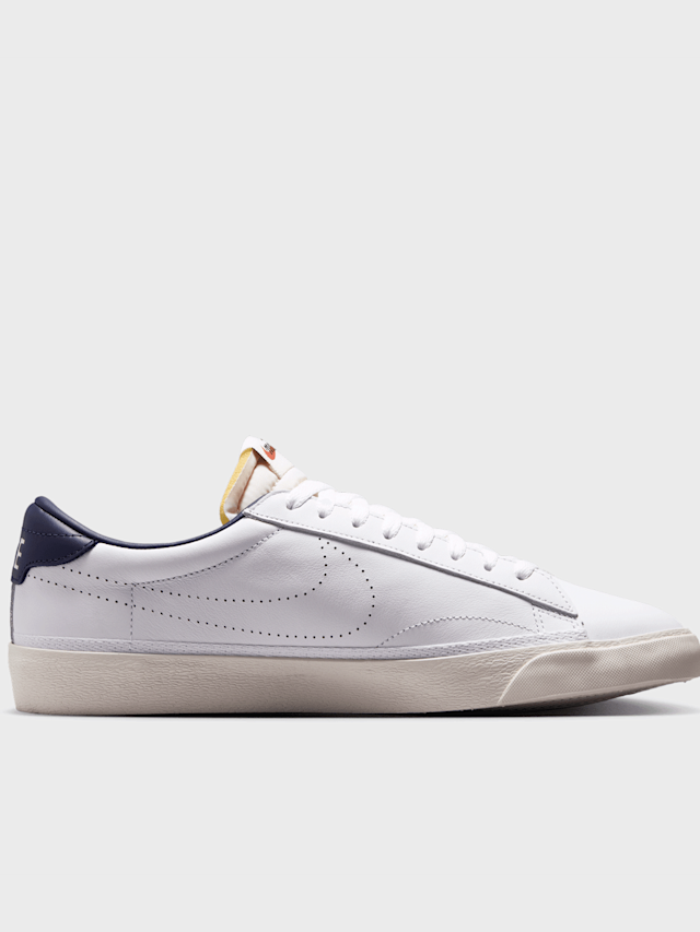 Nike  , Tennis Classic CS, white, Image 2 of 8