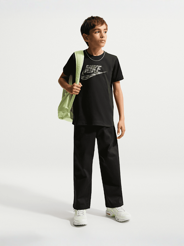 Nike  , Sportswear Club Tee All-Over-Print Fill, black, Image 5 of 5