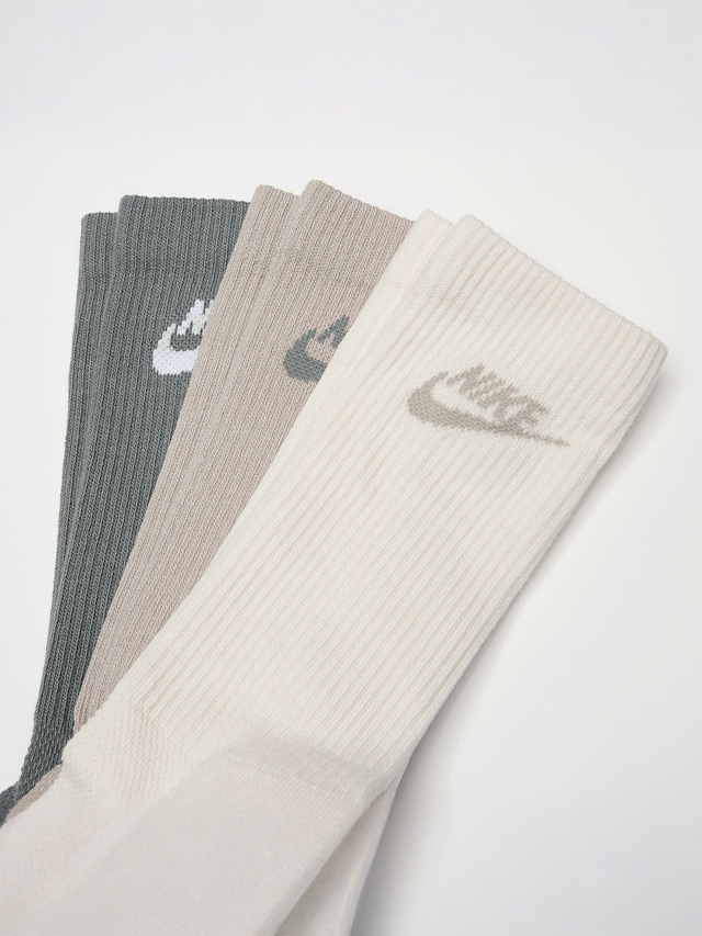Nike  , 3 PACK - Everyday Elevated Crew Futura, multi-colour, Image 2 of 2