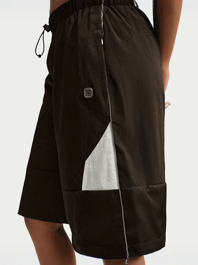 Nike  , Sportswear Woven Shorts, brown, Image 3 of 5