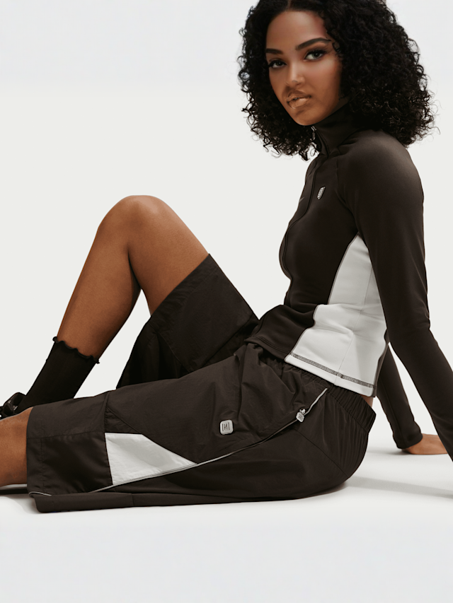 Nike  , Sportswear Woven Shorts, brown, Image 5 of 5