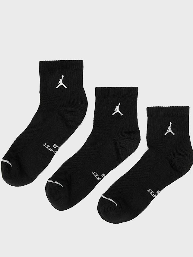 Jordan, 3 PACK - Everyday Elevated Ankle Socks, black, Image 1 of 2
