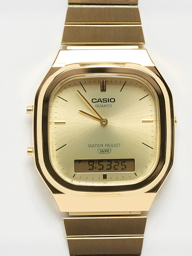 casio-aq-240eg-9aef-gold-101832-1