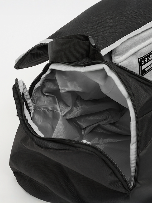 Under Armour, UA Undeniable 5.0 Duffle SM black/black/metallic silver, yellow, Image 6 of 7