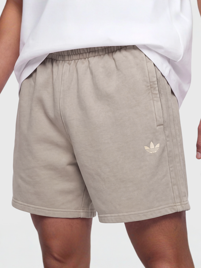 adidas Originals, Washed Shorts, beige, Image 3 of 4