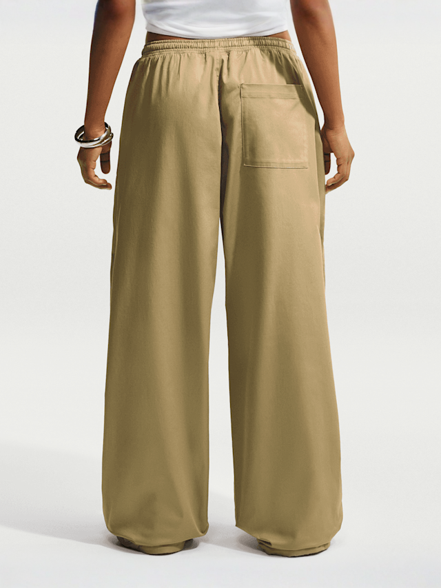 Nike  , Sportswear Oversized Low-Rise Utility Pants, beige, Image 2 of 5
