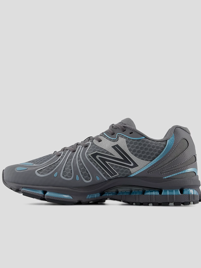 New Balance, 1890, grey, Image 2 of 6