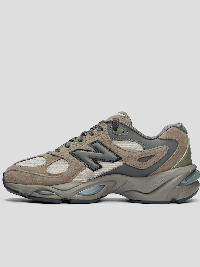 New Balance, 983, brown, Image 2 of 3