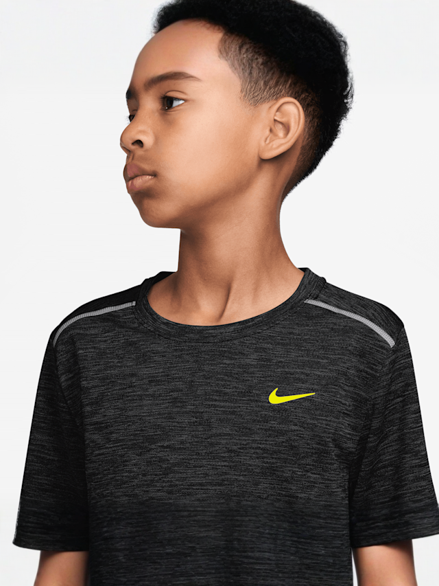 Nike, Dri-FIT Miler Shortsleeve Top, black, Image 3 of 4