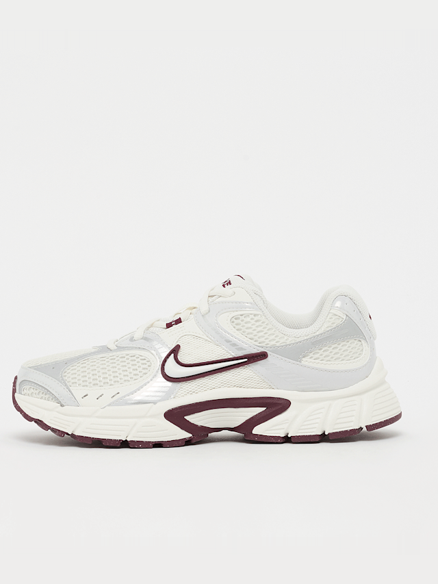 Nike  , V5 RNR, white, Image 1 of 7
