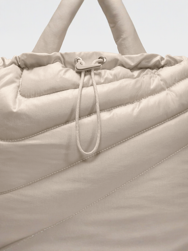 Nike, Sportwear Puffle Tote 3.0, beige, Image 5 of 6