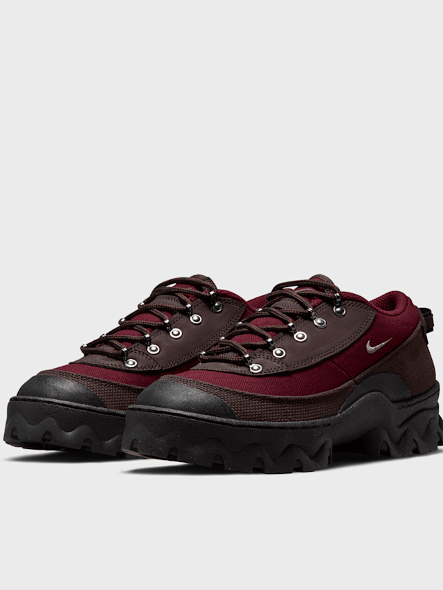 Nike, Lahar Low, Red, Image 3 of 8