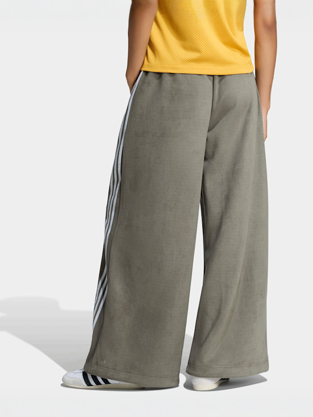 adidas Originals, Faux Suede Trackpant, green, Image 2 of 5