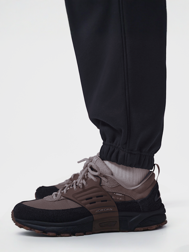 Nike, Brooklyn Statement Fleece Cuff Pant, black, Image 5 of 6