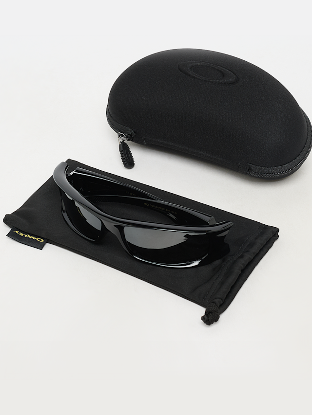 Oakley, Highland, black, Image 4 of 4