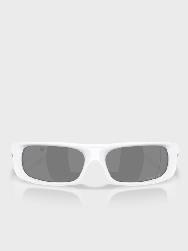Oakley, Highland Pearl, white, Image 1 of 3