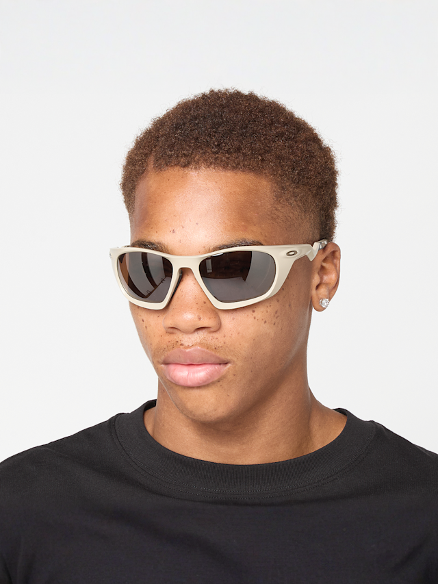 Oakley, Lateralis, beige, Image 1 of 5