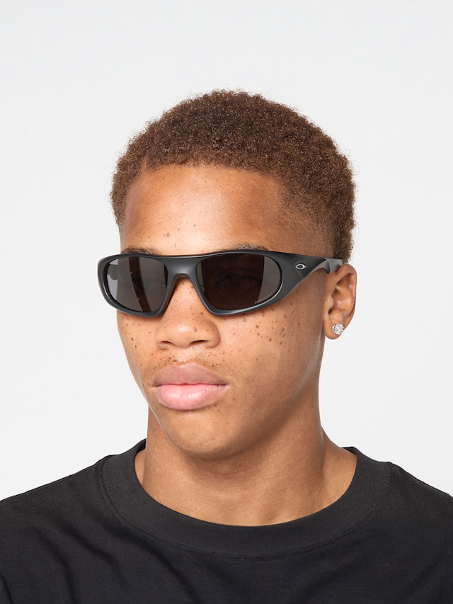 Oakley, Neoforma, black, Image 1 of 5